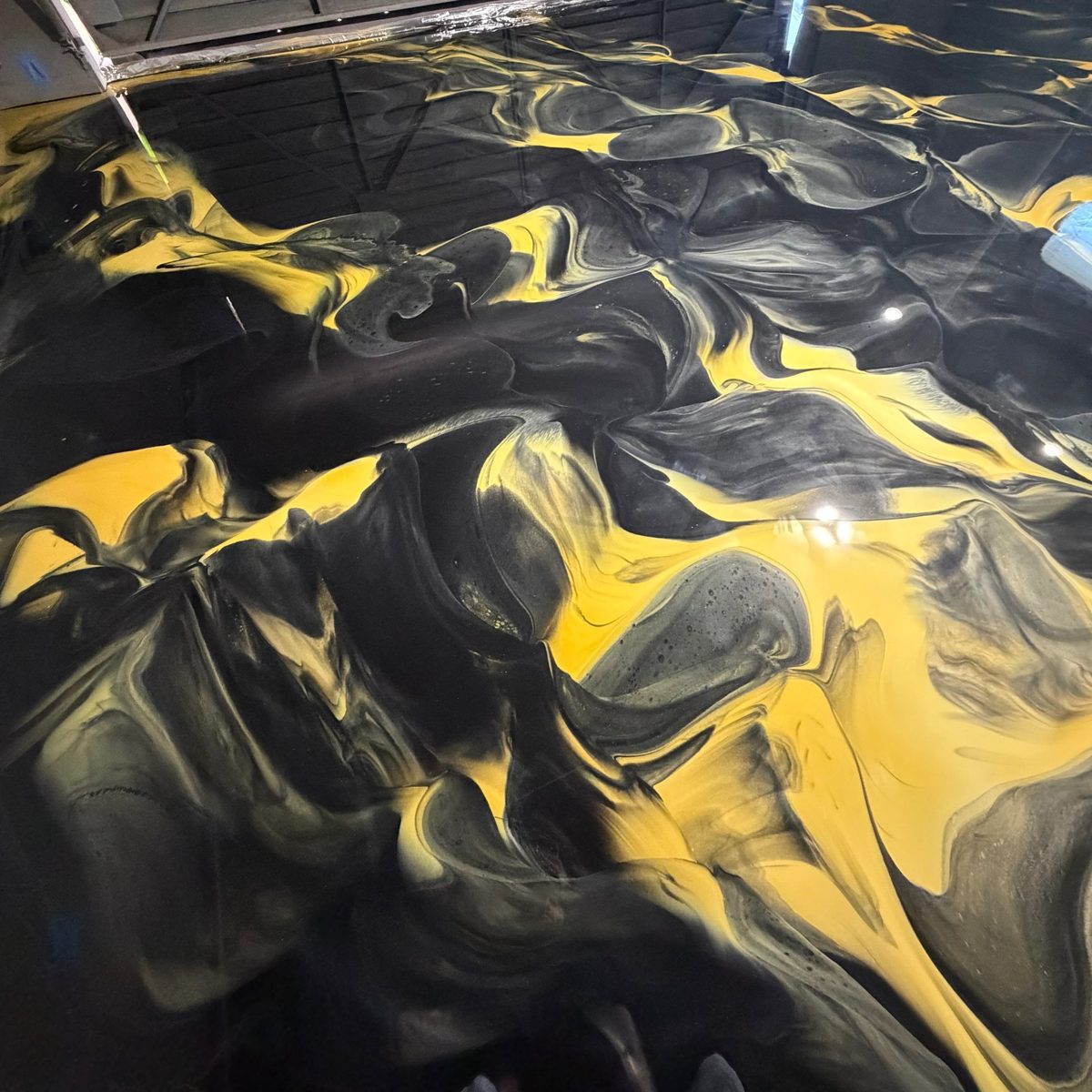 Metallic epoxy floors